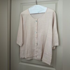 Women's Light Pink Button-Up Top